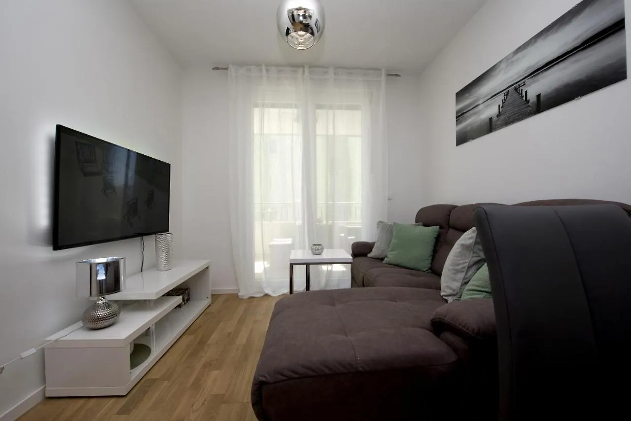 Apartments With Wifi Stobrec, Split - 19767